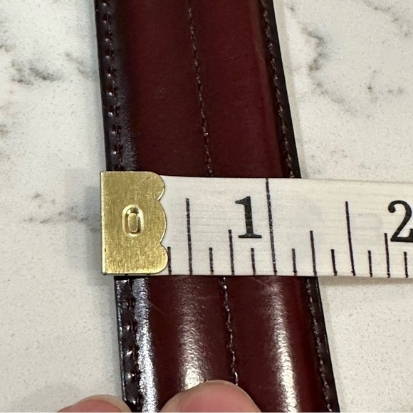 Men’s Roundtree And Yorke Burgundy Burnished Leather Brass Buckle Dress Belt 38 - Picture 7 of 11